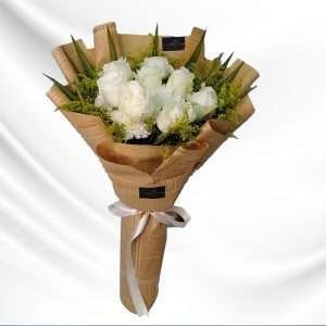 White and green flowers bouquet - Code 04