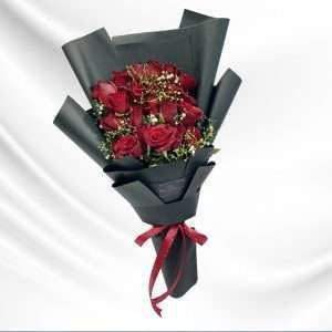 Elegant red roses bouquet - Code 34