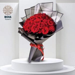 (a3) Red roses big bouquet