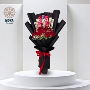(a16) red roses with chocolate