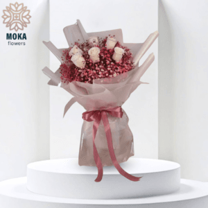 Artificial white roses