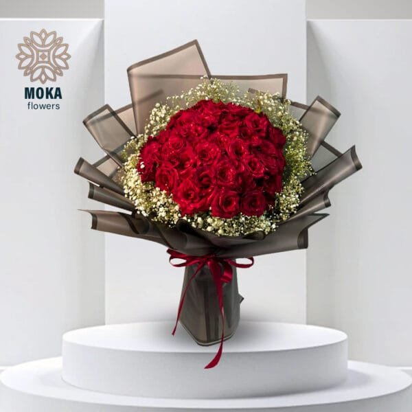 (a19) Red roses