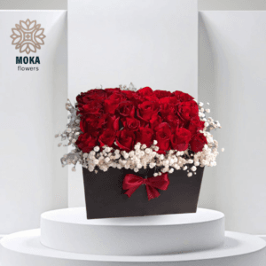 Red roses box