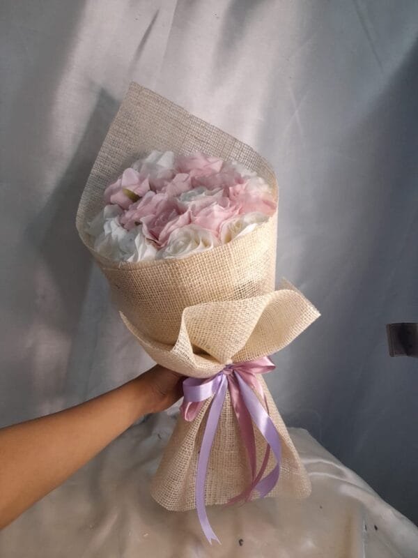 Artificial pink bouquet - Image 3